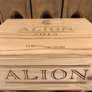 Bodegas Vega Sicilia Alion 2015