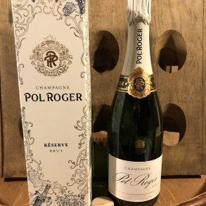 Pol Roger Brut Reserve NV i gaveske.