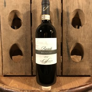 Schiavenza Broglio Barolo 2015