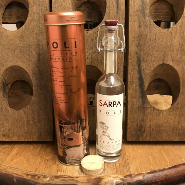 Poli Grappa Sarpa 10cl i gaverr