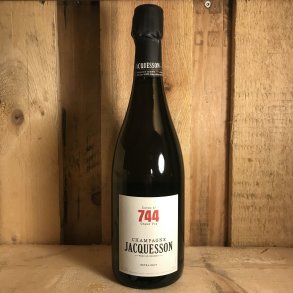 Jacquesson 744