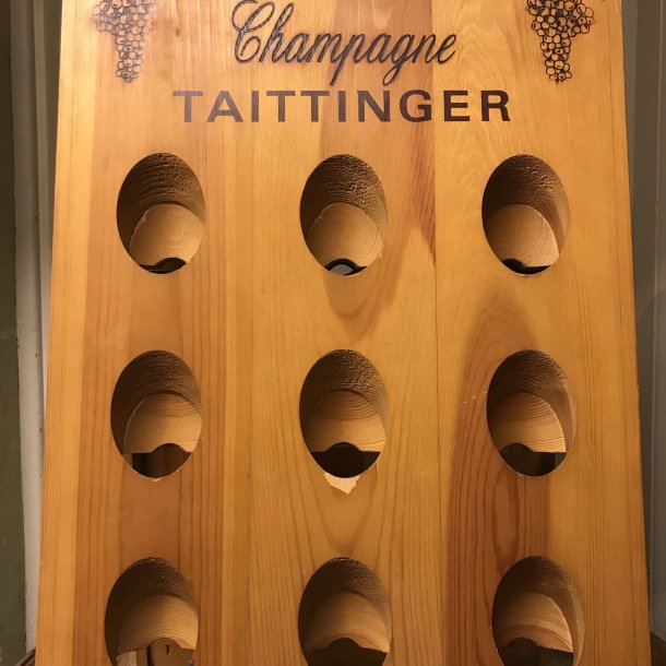 Pupitre Taittinger. Brugt.