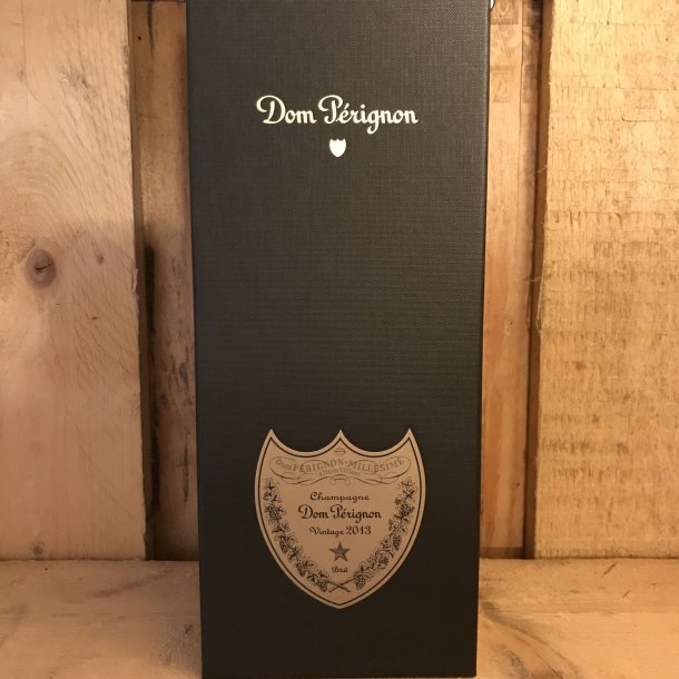Dom Perignon 2013 i Gavebox. Brugtmoms.