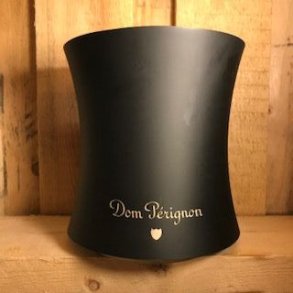 Dom Perignon Champagnekler. Brugt med brugsspor. Brugtmoms.