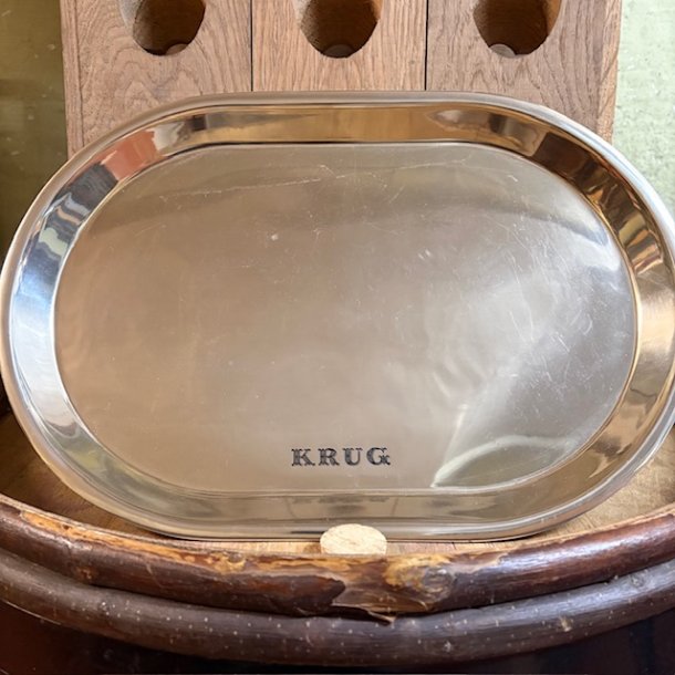 Krug Bakke Metal. Brugt med brugsspor.