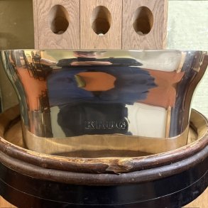 Krug Champagnek�ler s�lv dobbelt med r�nker. Brugt meget flot med enkelt slag.